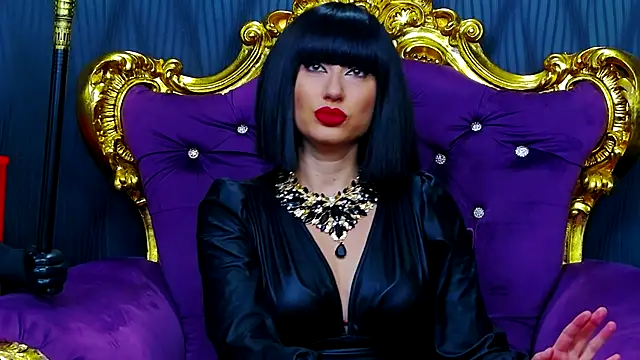 LaraMaeve online show from 10/03/25, 05:15