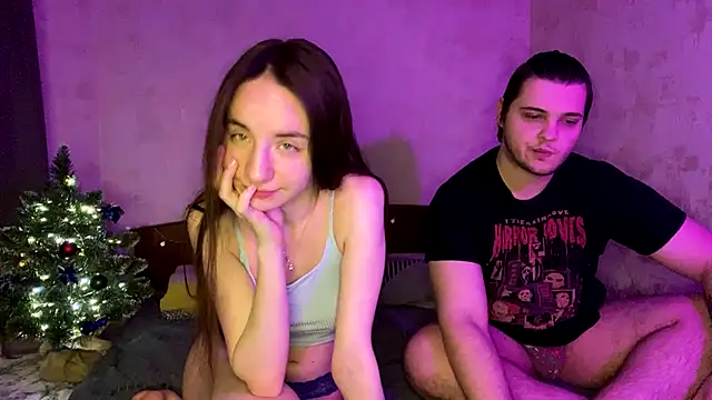 Snapshot of lailarays chatting on 12/14/25, 09:08 lailarays online show from 12/14/25, 09:08