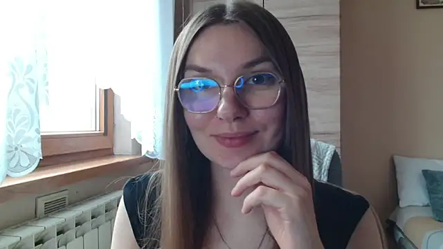 Snapshot of LooveELLYx chatting on 07/04/26, 06:30 LooveELLYx online show from 07/04/26, 06:30