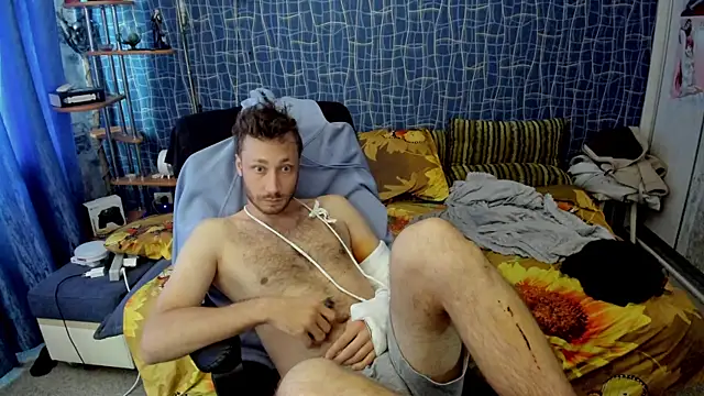 CuteBoy228 online show from 05/28/26, 11:51