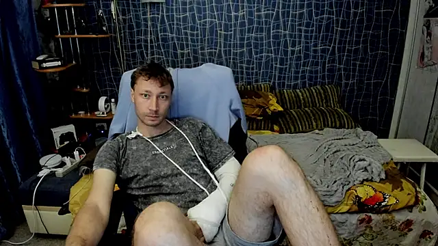 CuteBoy228 online show from 06/03/26, 06:24