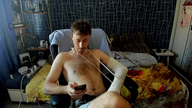 CuteBoy228 online show from 06/14/26, 02:08