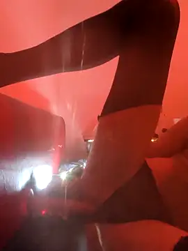 straightozgoesdwn online show from 10/02/25, 02:13