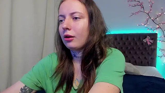 Snapshot of LilaVame chatting on 09/10/25, 06:52 LilaVame online show from 09/10/25, 06:52