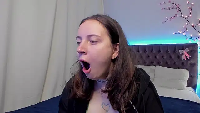 Snapshot of LilaVame chatting on 09/28/25, 07:19 LilaVame online show from 09/28/25, 07:19