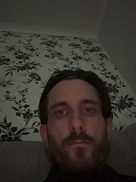 Big8inchUncutCock online show from 06/12/26, 03:22