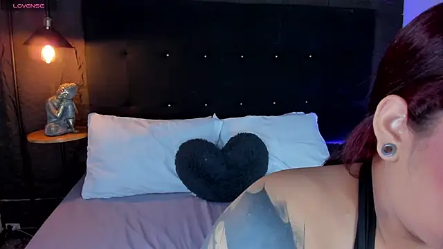 Rose Blossom online show from 01/07/26, 01:13