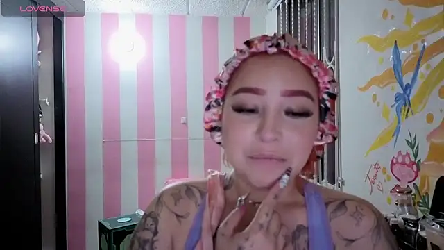 Snapshot of tetonic_04 chatting on 01/07/26, 03:42 tetonic 04 online show from 01/07/26, 03:42