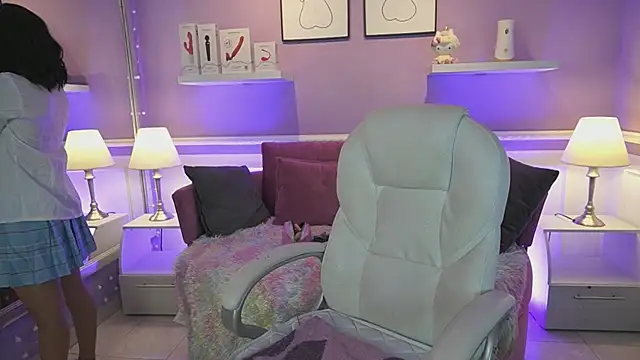 Snapshot of DahliaGrey chatting on 11/13/25, 11:42 DahliaGrey online show from 11/13/25, 11:42