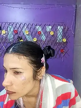 karinnahotdirty online show from 09/24/25, 10:46