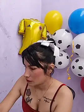 karinnahotdirty online show from 07/04/26, 09:32