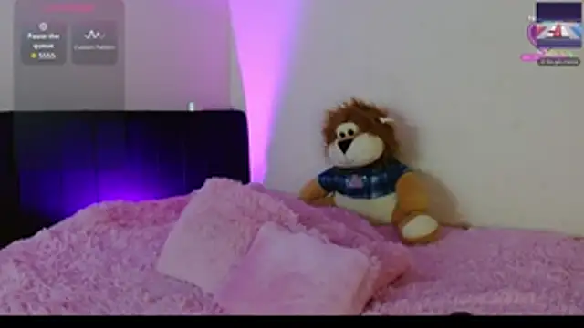 MichellMoon1 online show from 10/23/25, 07:34