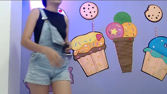 skinnykalitzo18 online show from 03/02/26, 01:51