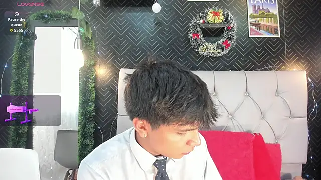 Snapshot of Thiago_Kozak chatting on 12/02/25, 01:28 Thiago Kozak online show from 12/02/25, 01:28