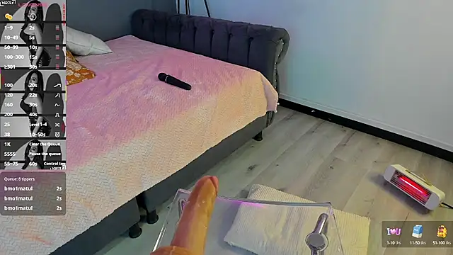 Snapshot of Abbyy_stone chatting on 09/19/25, 04:14 Abbyy stone online show from 09/19/25, 04:14