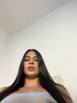 Snapshot of MartiinaRosse chatting on 07/18/26, 03:00 MartiinaRosse online show from 07/18/26, 03:00