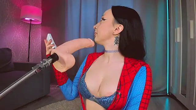 Juicy Vikki online show from 05/17/26, 11:39
