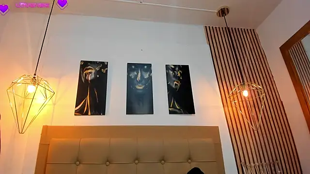 alesziarose online show from 09/11/25, 07:58