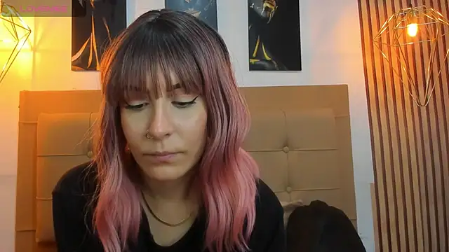 alesziarose online show from 11/15/25, 07:54