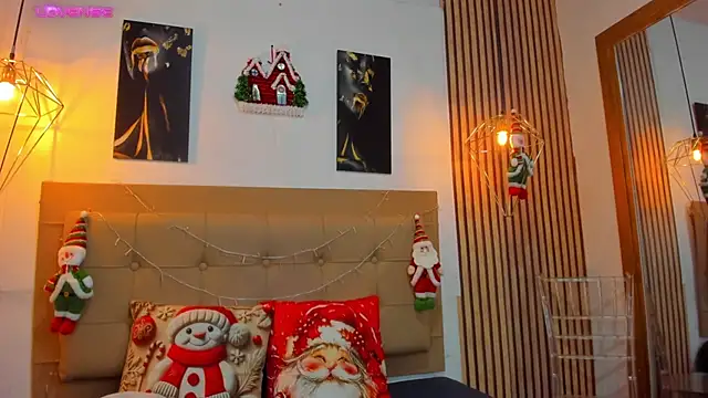 alesziarose online show from 12/02/25, 08:26