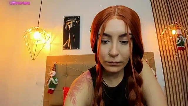 alesziarose online show from 12/05/25, 07:21