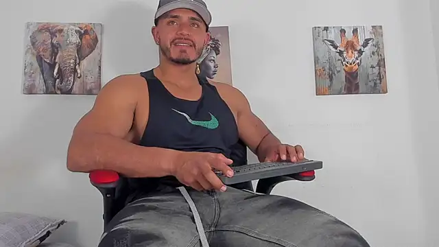 Snapshot of magnusclark chatting on 07/11/26, 07:38 magnusclark online show from 07/11/26, 07:38