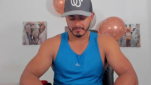 Snapshot of magnusclark chatting on 07/15/26, 06:24 magnusclark online show from 07/15/26, 06:24