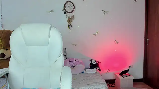 princessluna 19 online show from 09/27/25, 09:09