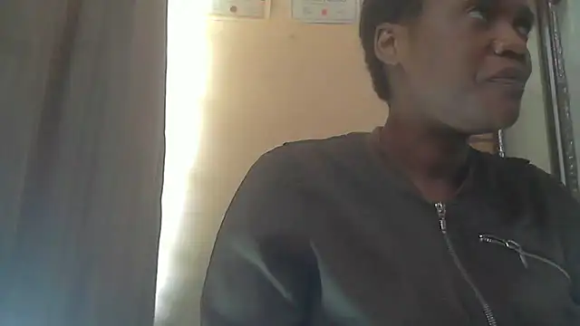 sexythae32 online show from 12/23/25, 08:01