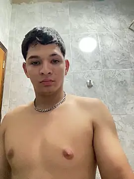 RobinLenoxx online show from 10/09/25, 08:40