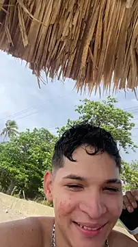 RobinLenoxx online show from 04/08/26, 08:42