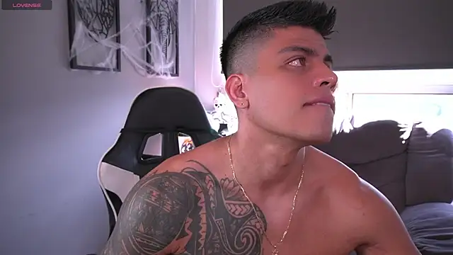 tyler muscle1 online show from 10/07/25, 07:33