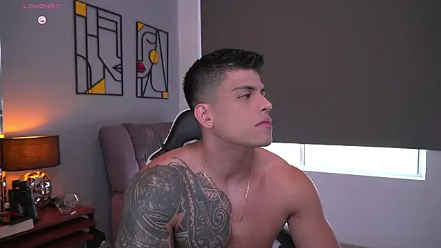 tyler muscle1 online show from 02/05/26, 04:33