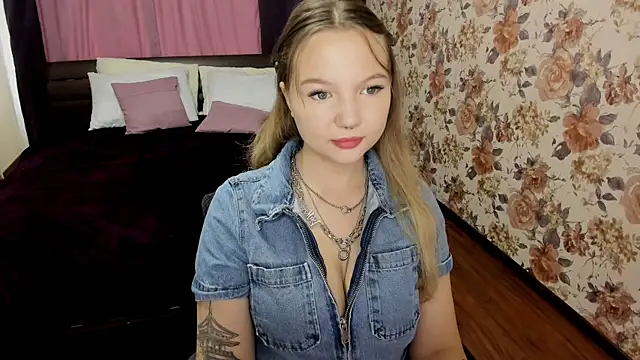 MariaRobinsone online show from 09/29/25, 05:12