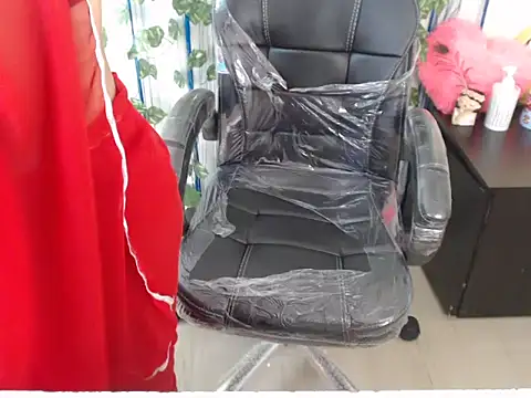 anika bold online show from 09/22/25, 03:19