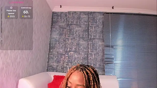 NathalyLeen online show from 01/09/26, 08:54