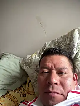 Snapshot of Manu0586 chatting on 07/18/26, 10:13 Manu0586 online show from 07/18/26, 10:13