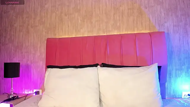 Kendra kobein online show from 03/21/26, 02:09