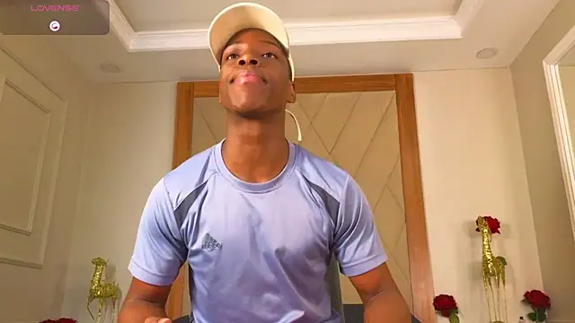 Snapshot of CharlesBrown_ chatting on 06/05/26, 01:39 CharlesBrown online show from 06/05/26, 01:39