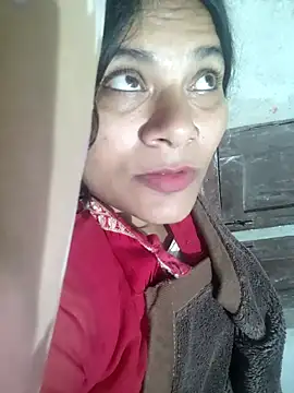 Snapshot of couple_71 chatting on 11/22/25, 12:37 couple 71 online show from 11/22/25, 12:37