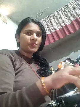 Snapshot of couple_71 chatting on 12/03/25, 05:37 couple 71 online show from 12/03/25, 05:37