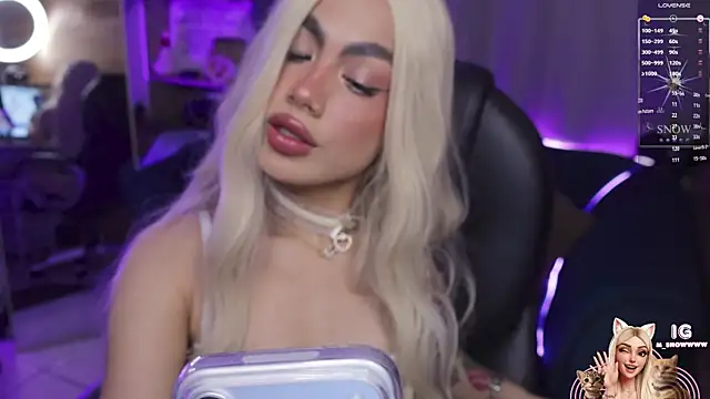 Snapshot of Miila_snow chatting on 02/16/26, 08:05 Miila snow online show from 02/16/26, 08:05