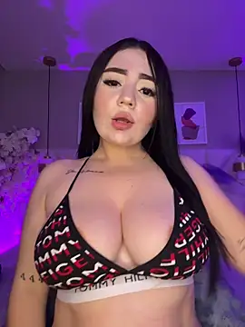 Valeria carter online show from 11/19/25, 08:20