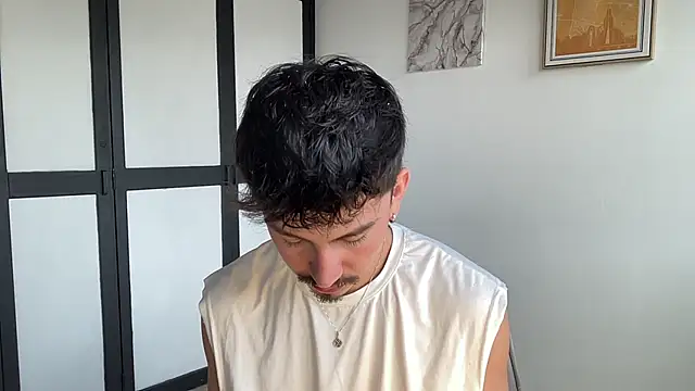 sweettaaron01 online show from 02/17/26, 06:36