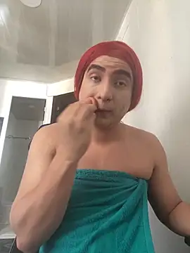 AlineCosta  online show from 02/22/26, 07:12