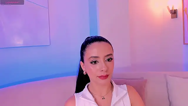 IsabellaMoreau online show from 09/23/25, 06:55