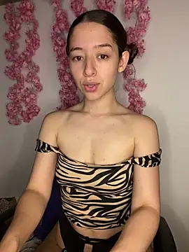 Snapshot of -rosi chatting on 06/10/26, 01:39 -rosi online show from 06/10/26, 01:39