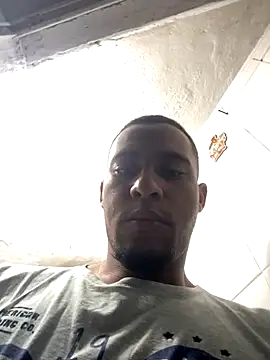 Snapshot of freedmar chatting on 10/20/25, 11:43 freedmar online show from 10/20/25, 11:43