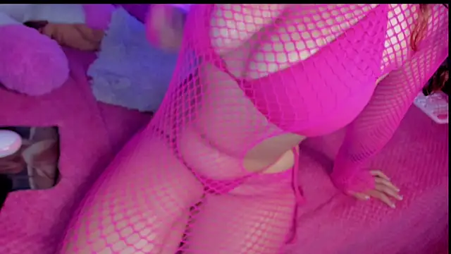 Maki sins online show from 11/29/25, 12:13