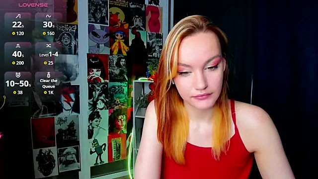 Snapshot of Ida_FaneStain chatting on 11/13/25, 02:43 Ida FaneStain online show from 11/13/25, 02:43